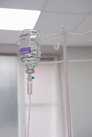 Подготовка капельницы к процедуре